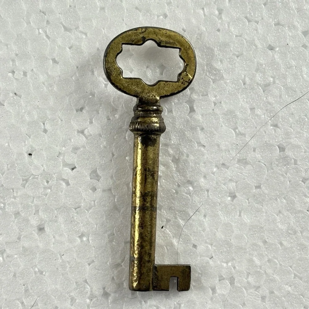 VTG Lot 3 Skeleton Keys Antique Brass Iron Cabinet Trunk Steampunk Craft Decor‎